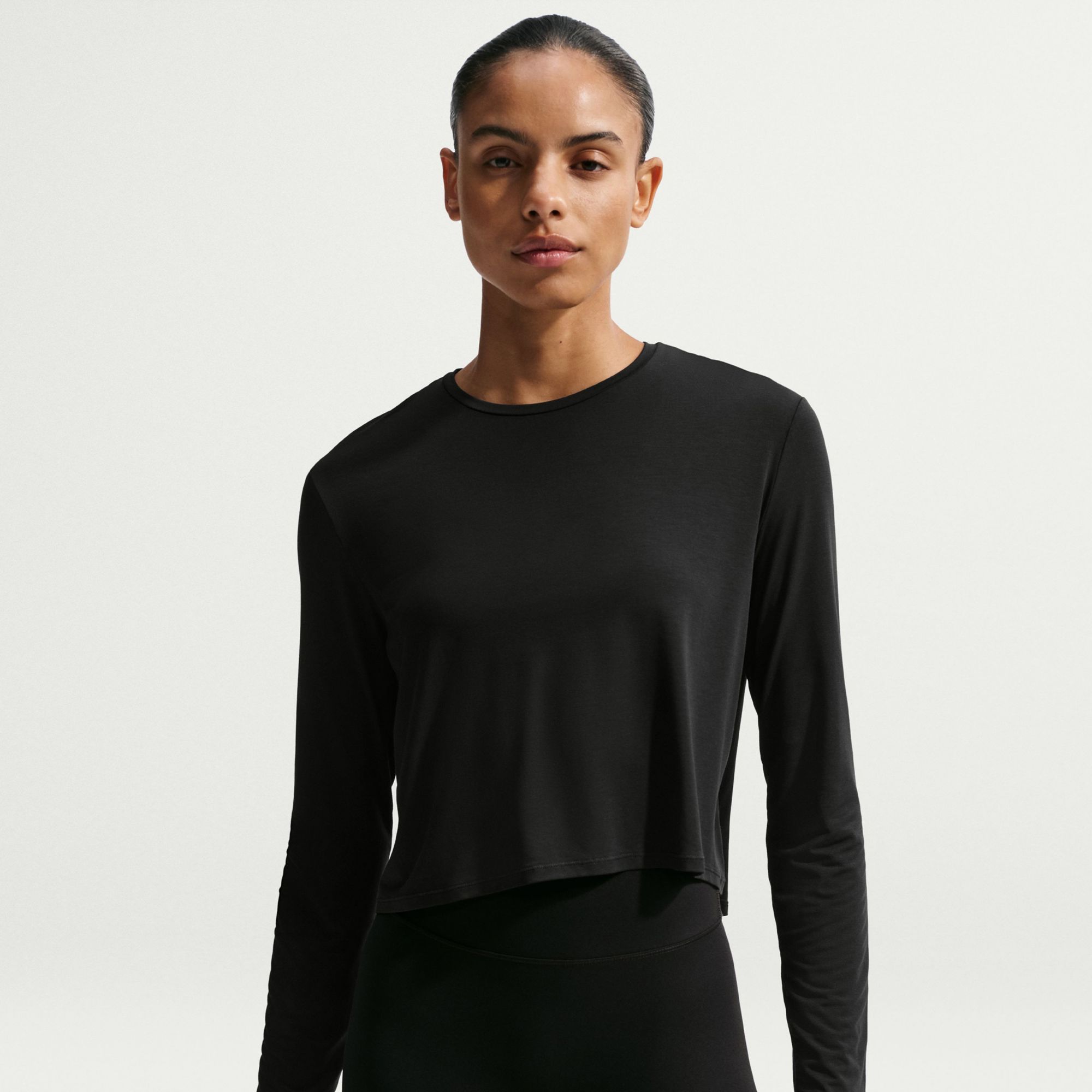 Nike Women's Zenvy Dri-FIT Long-Sleeve Top