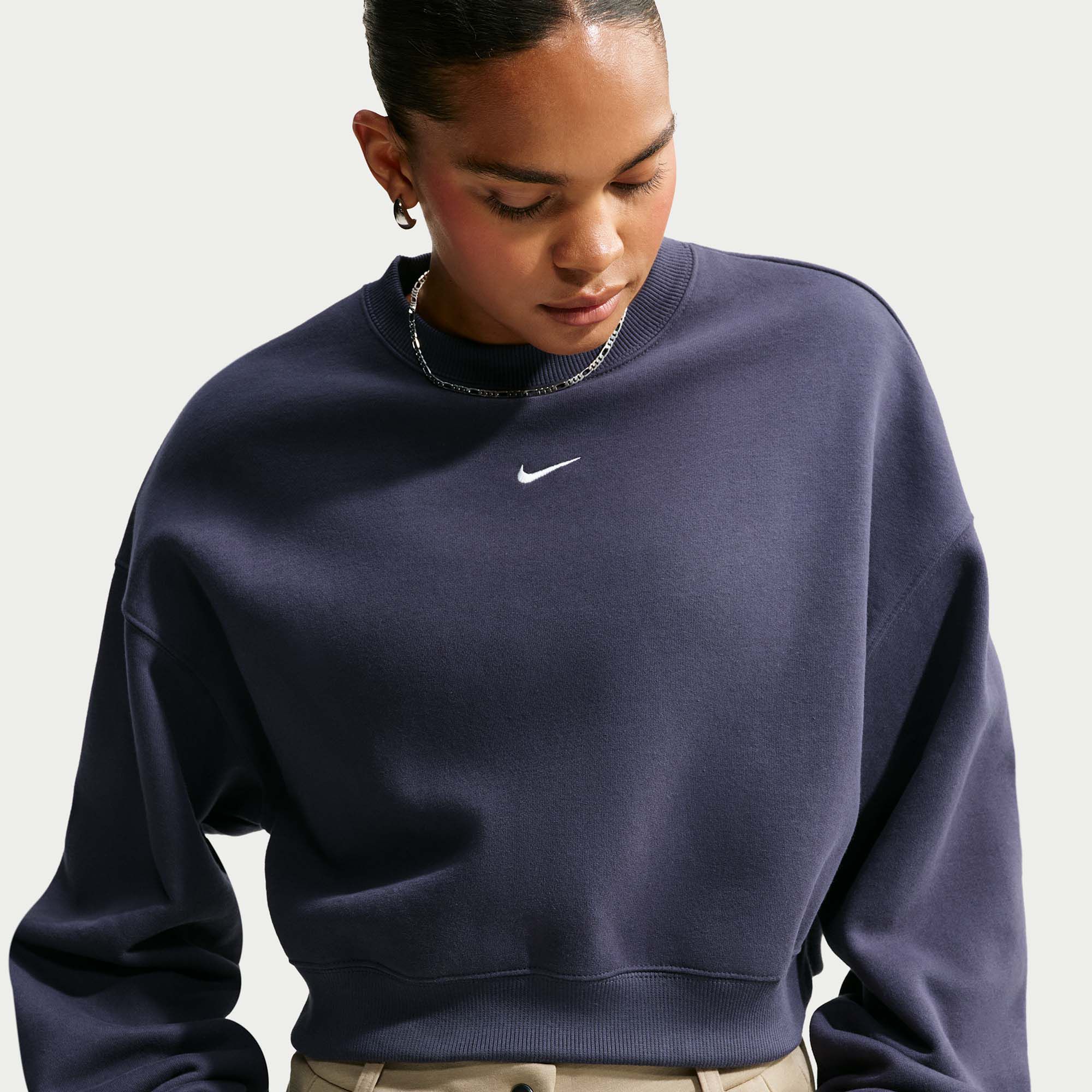 Nike Women's Studio Fleece Medium Weight Oversized Cropped Crew