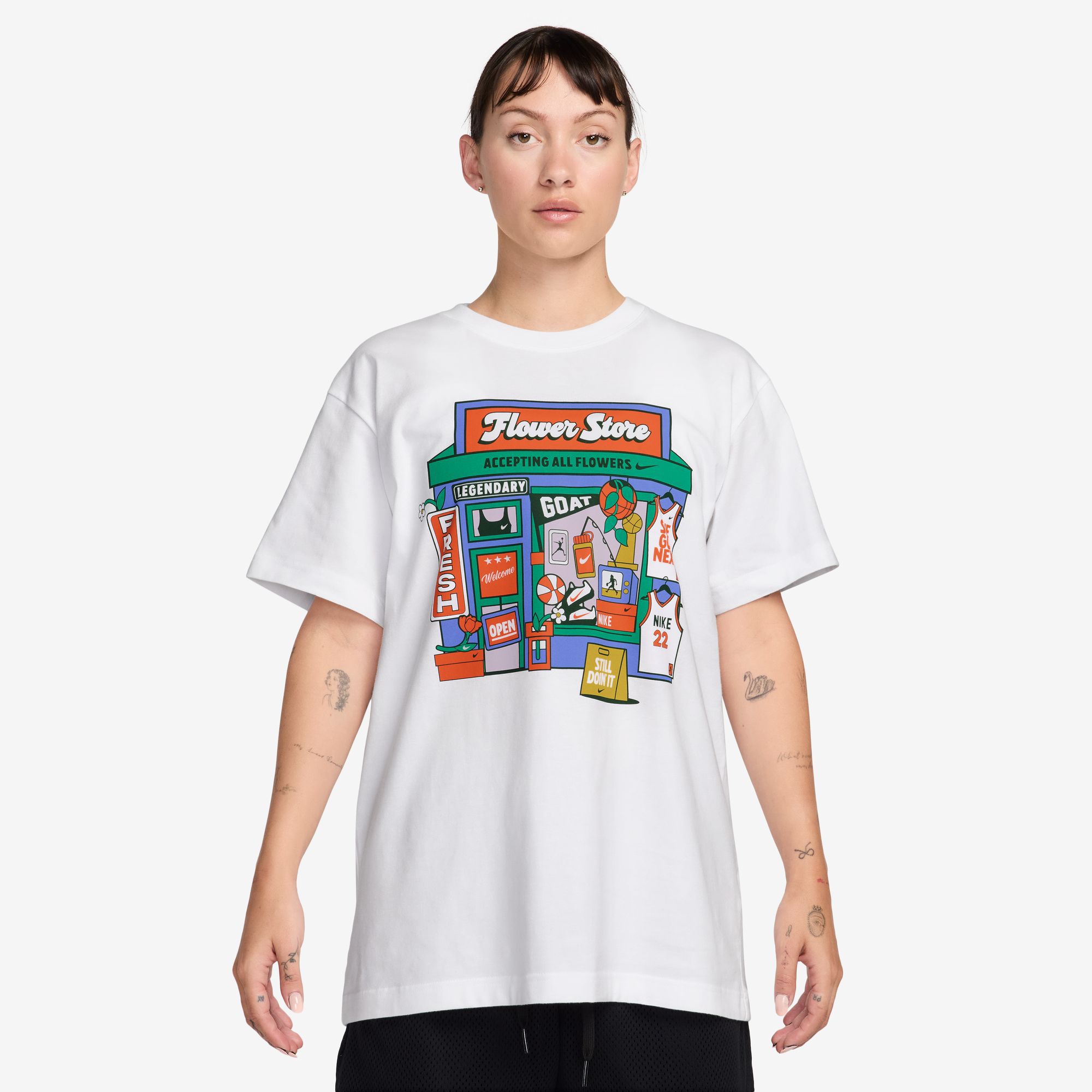 Nike Women's Oversized Flower Shop Graphic T-Shirt