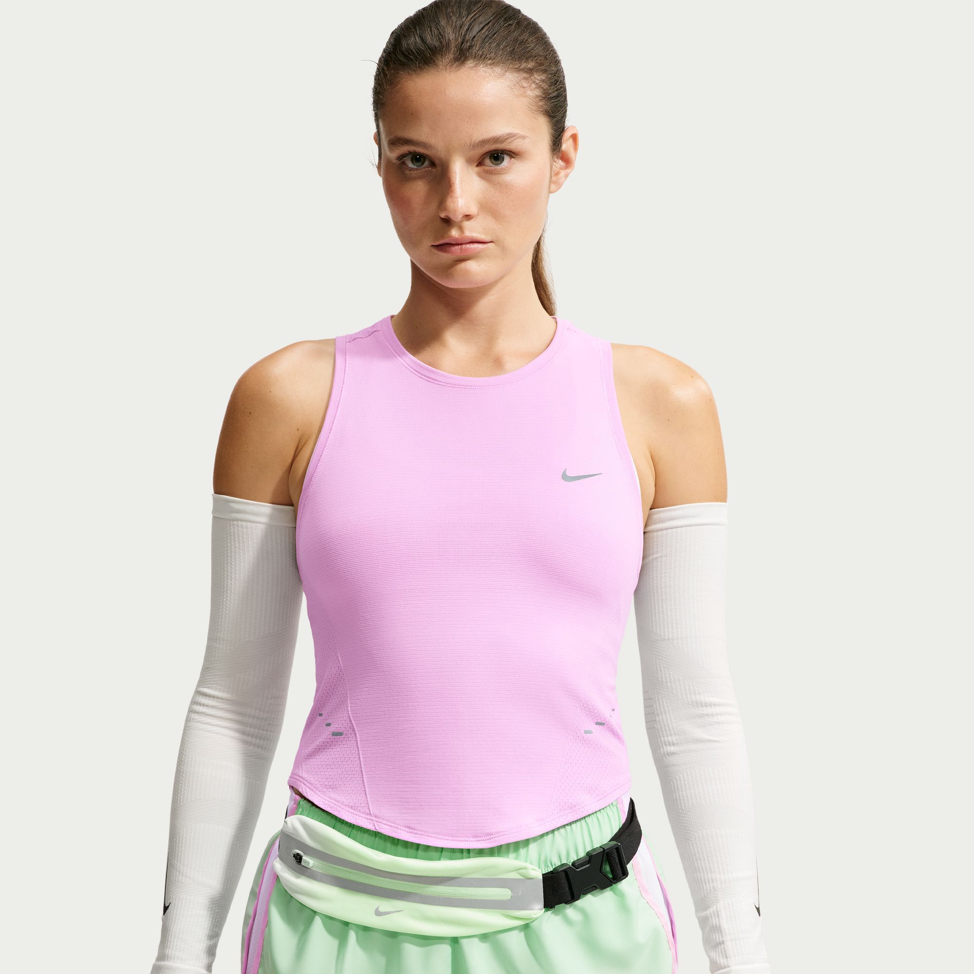 Nike Women's Swift Dri-FIT Seamless Cropped Running Tank Top