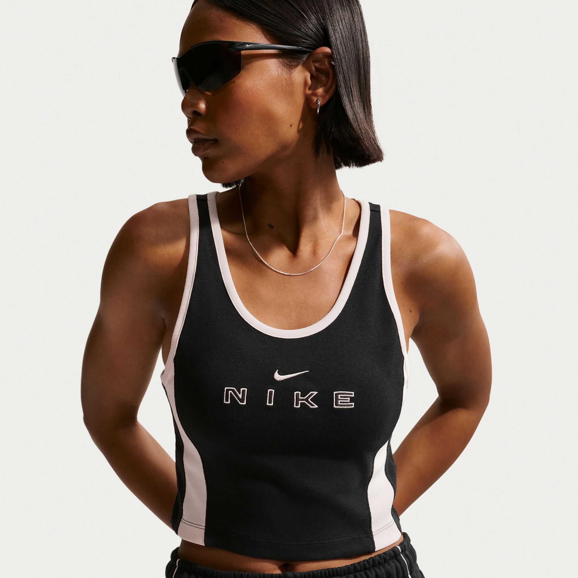 Nike Women's Sportswear Tight Graphic Tank Top