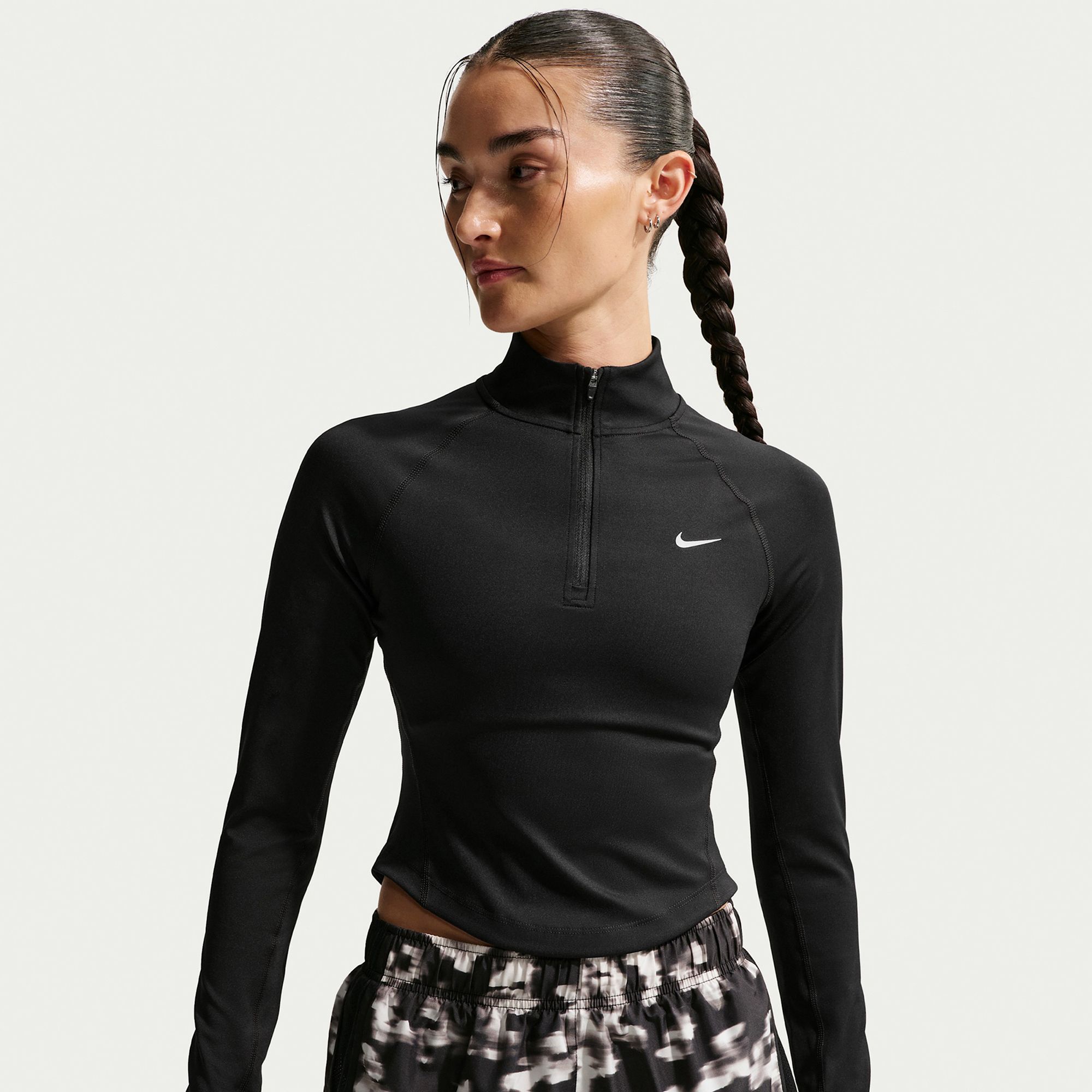 Nike Women's Tempo Dri-FIT Fitted Half-Zip