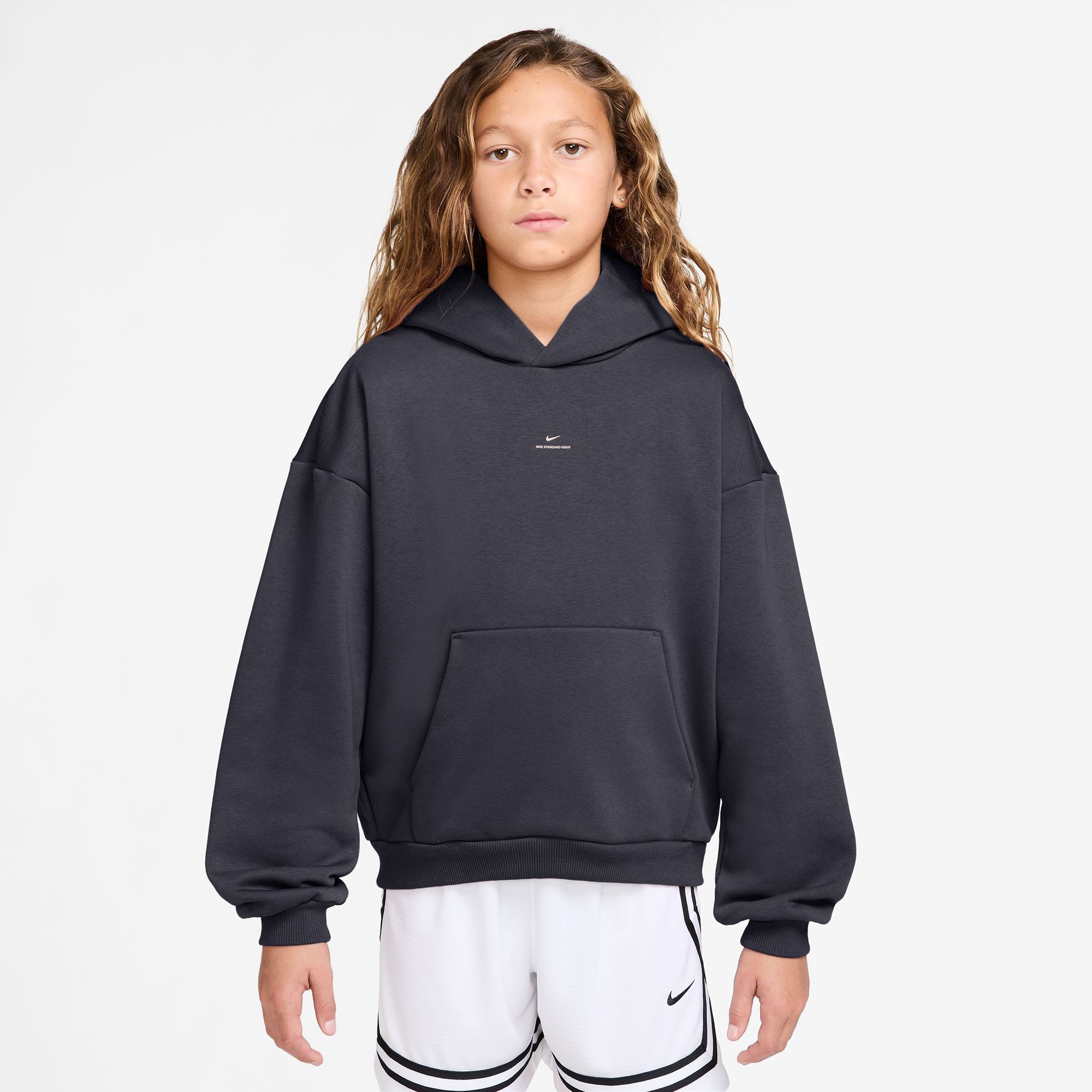 Nike Kids' Standard Issue Therma-FIT Hoodie