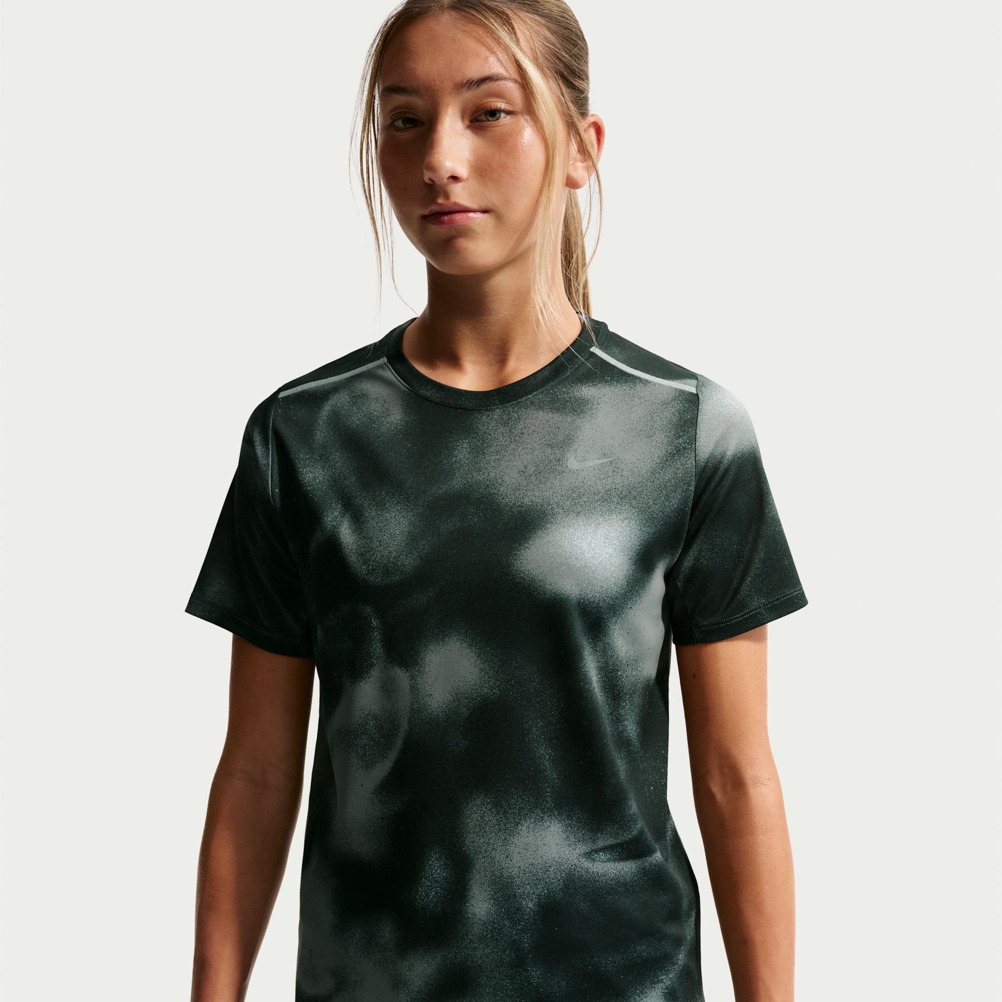 Nike Kids' Dri-FIT Miler Short-Sleeve Top