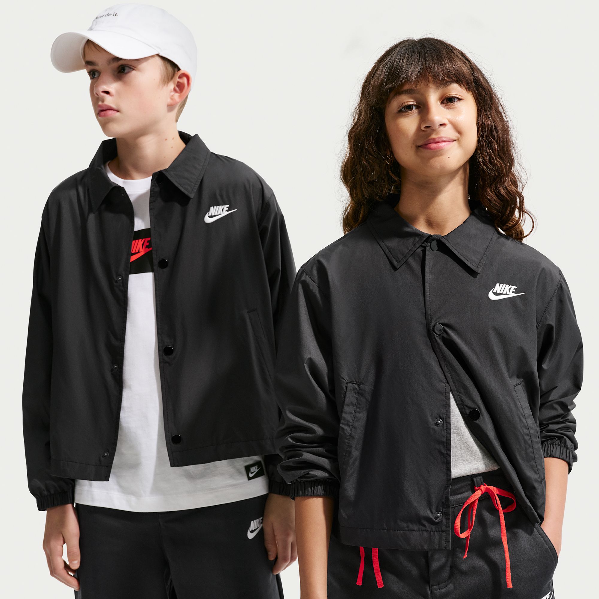Nike Kids' Sportswear Club Woven Coach Jacket