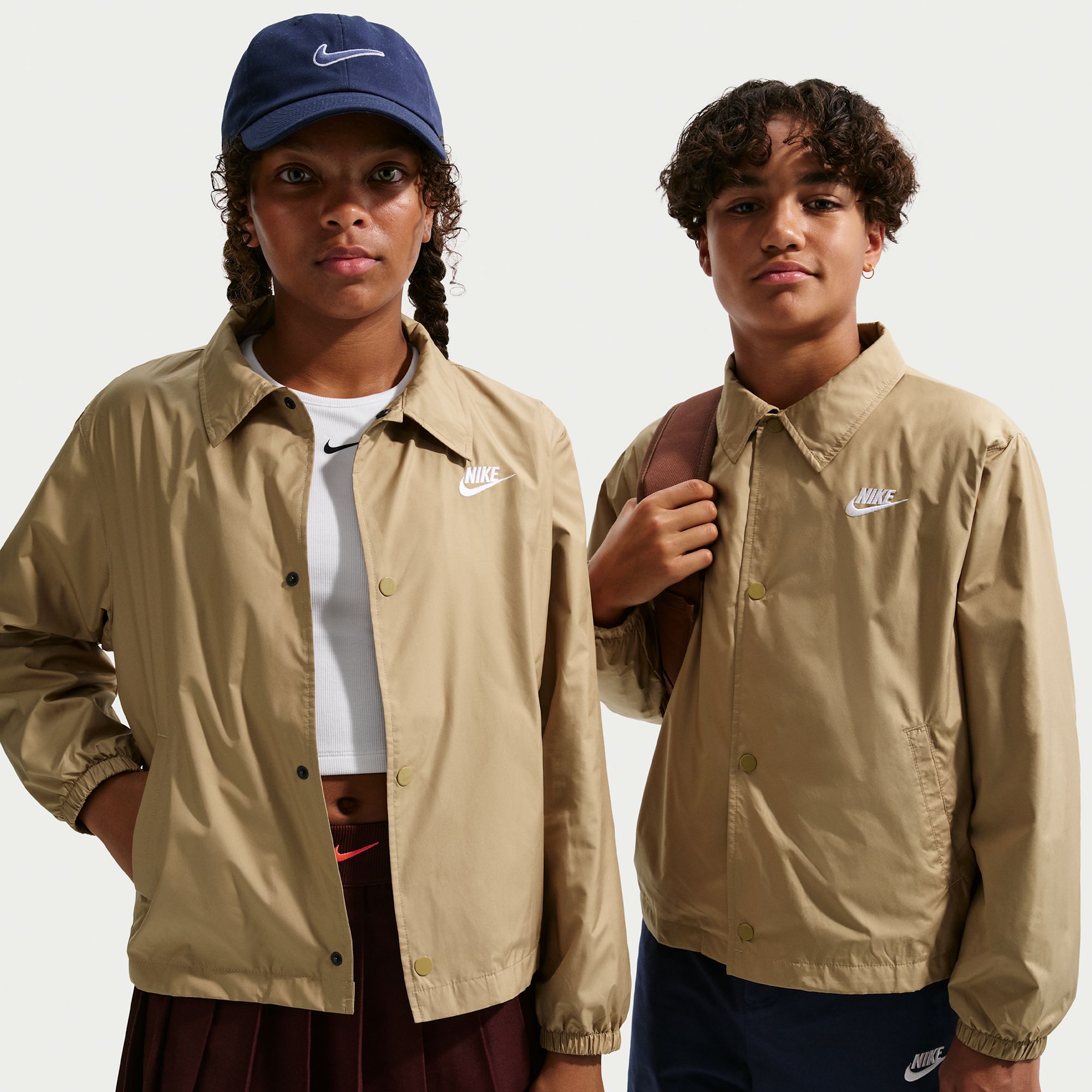 Nike Kids' Sportswear Club Woven Coach Jacket