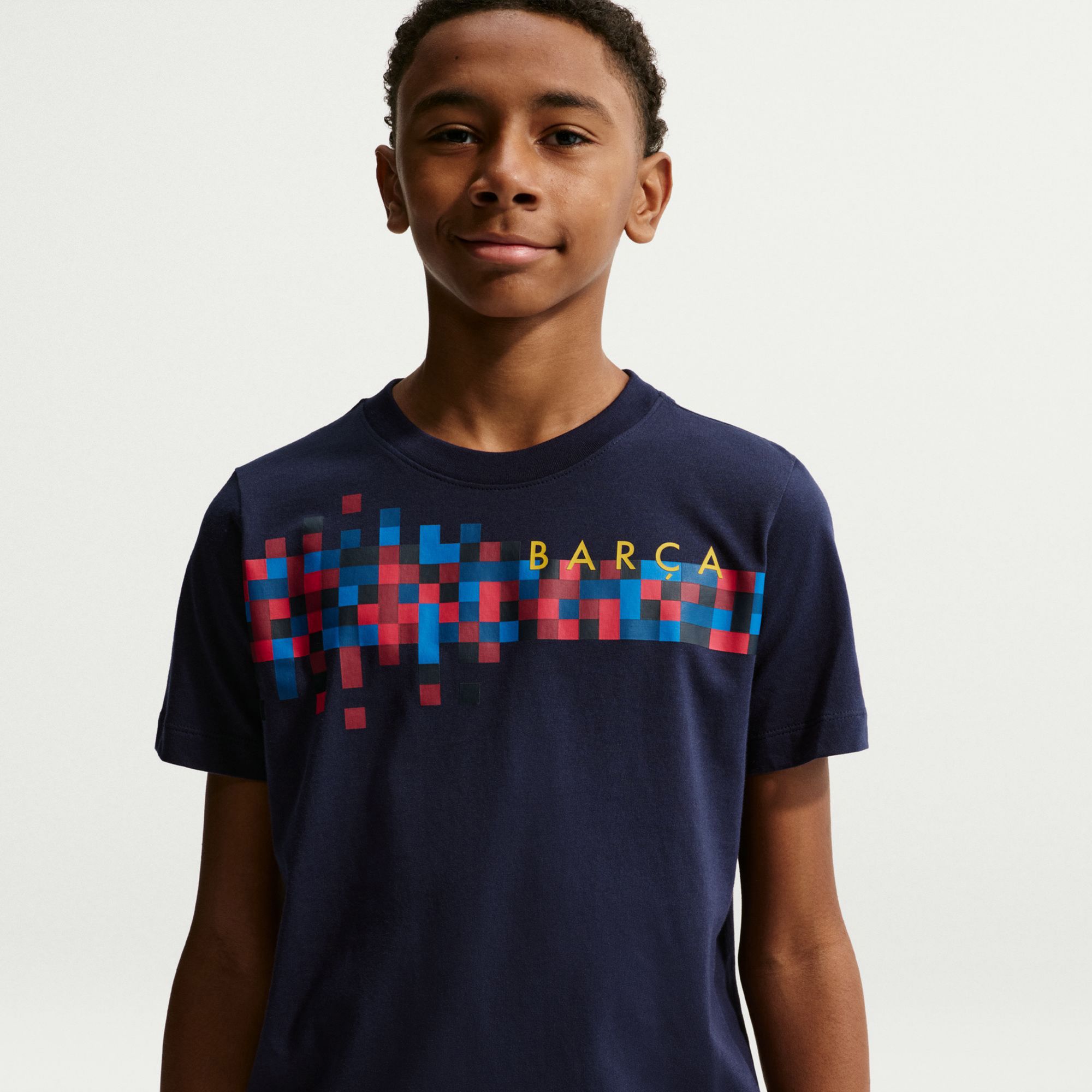 Nike Youth FC Barcelona 2026 Home Crest T-Shirt