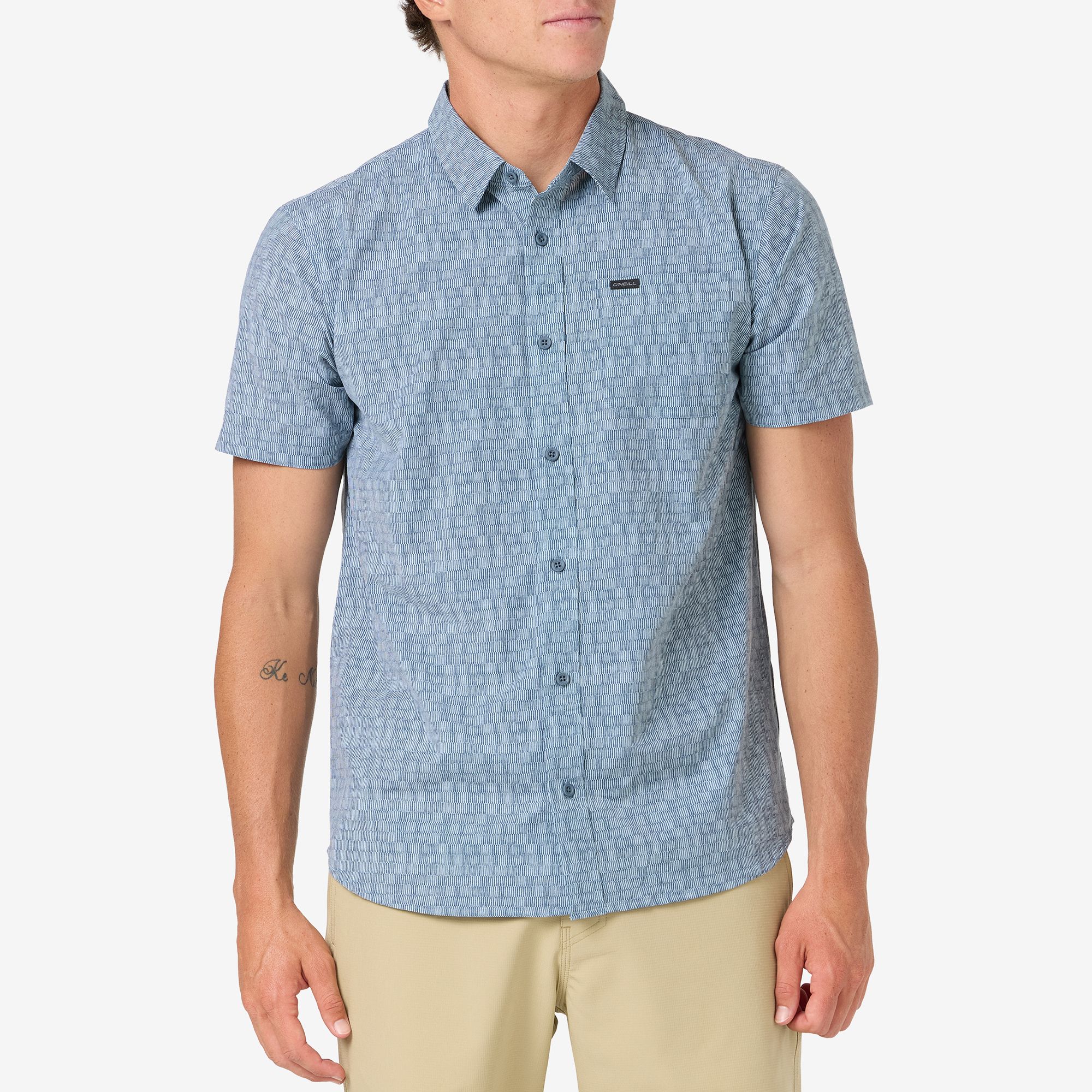 O'Neill Men's TRVLR UPF Standard Short Sleeve Woven Shirt&nbsp;