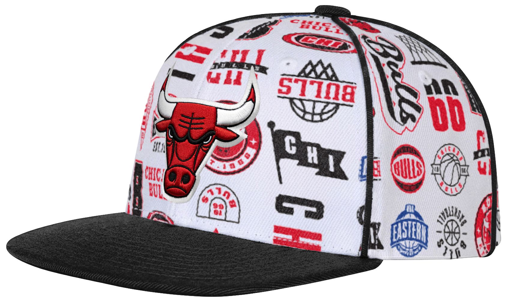 Outerstuff Youth Chicago Bulls White Piped Up Snapback Adjustable Hat