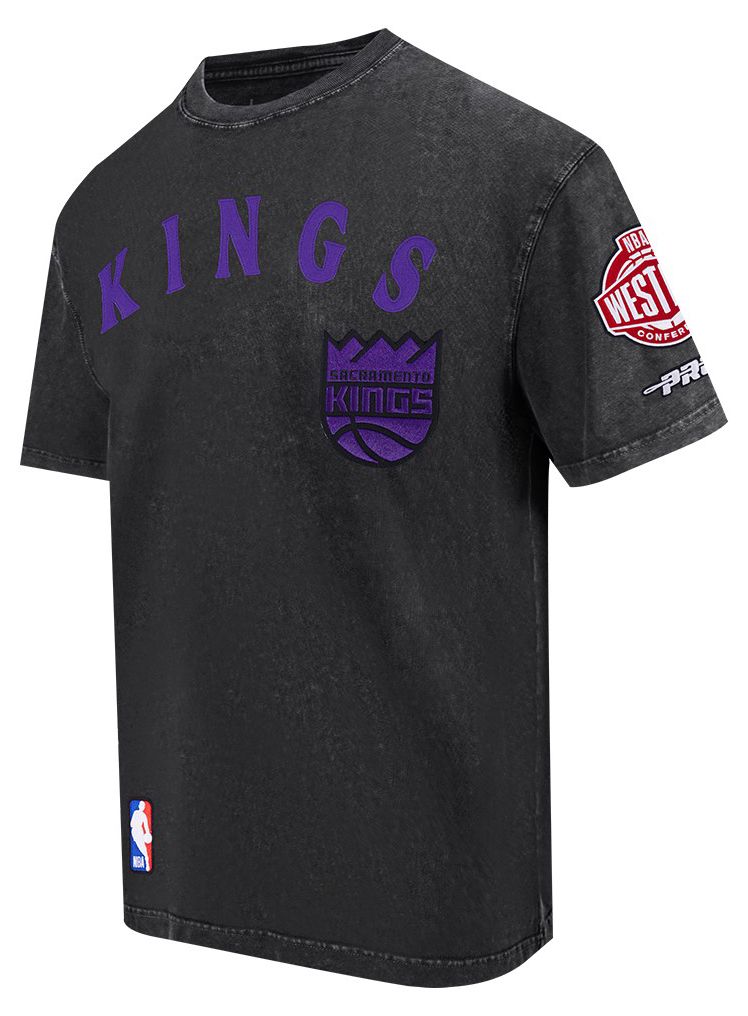 Pro Standard Men's Sacramento Kings First Team Washed T-Shirt