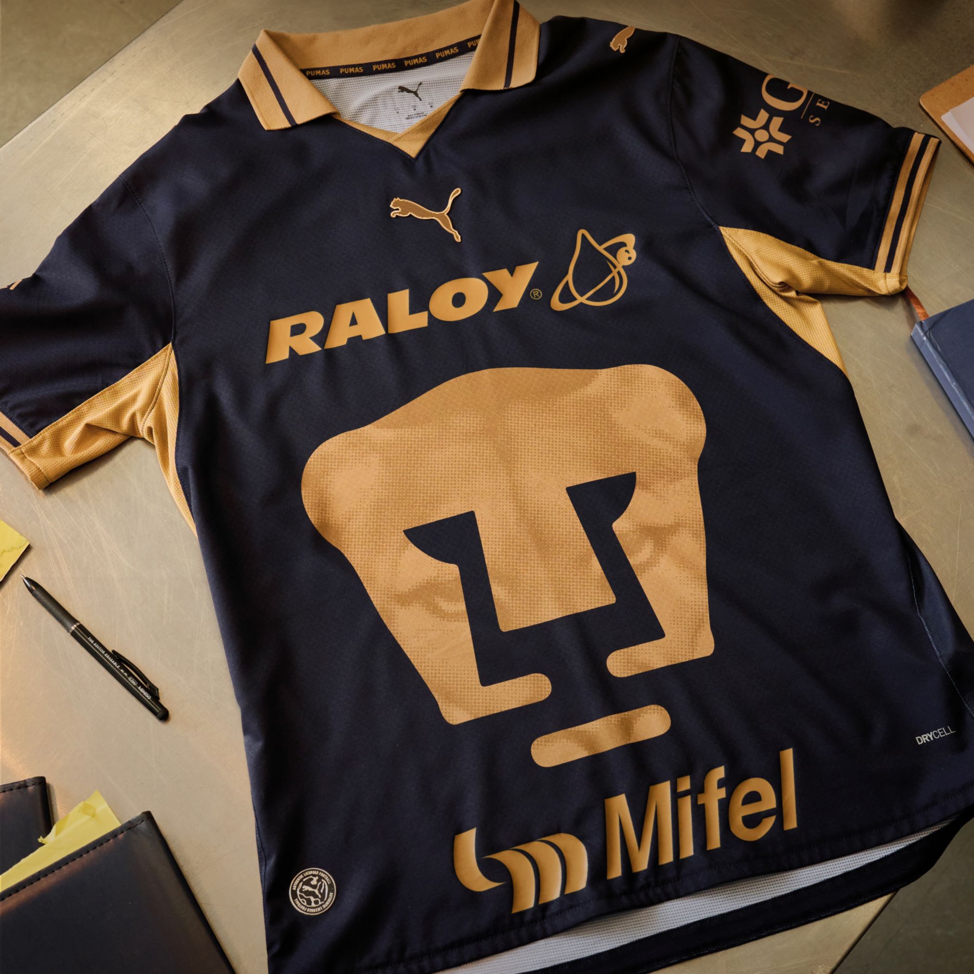 PUMA Adult Pumas UNAM 2026 Home Replica Jersey