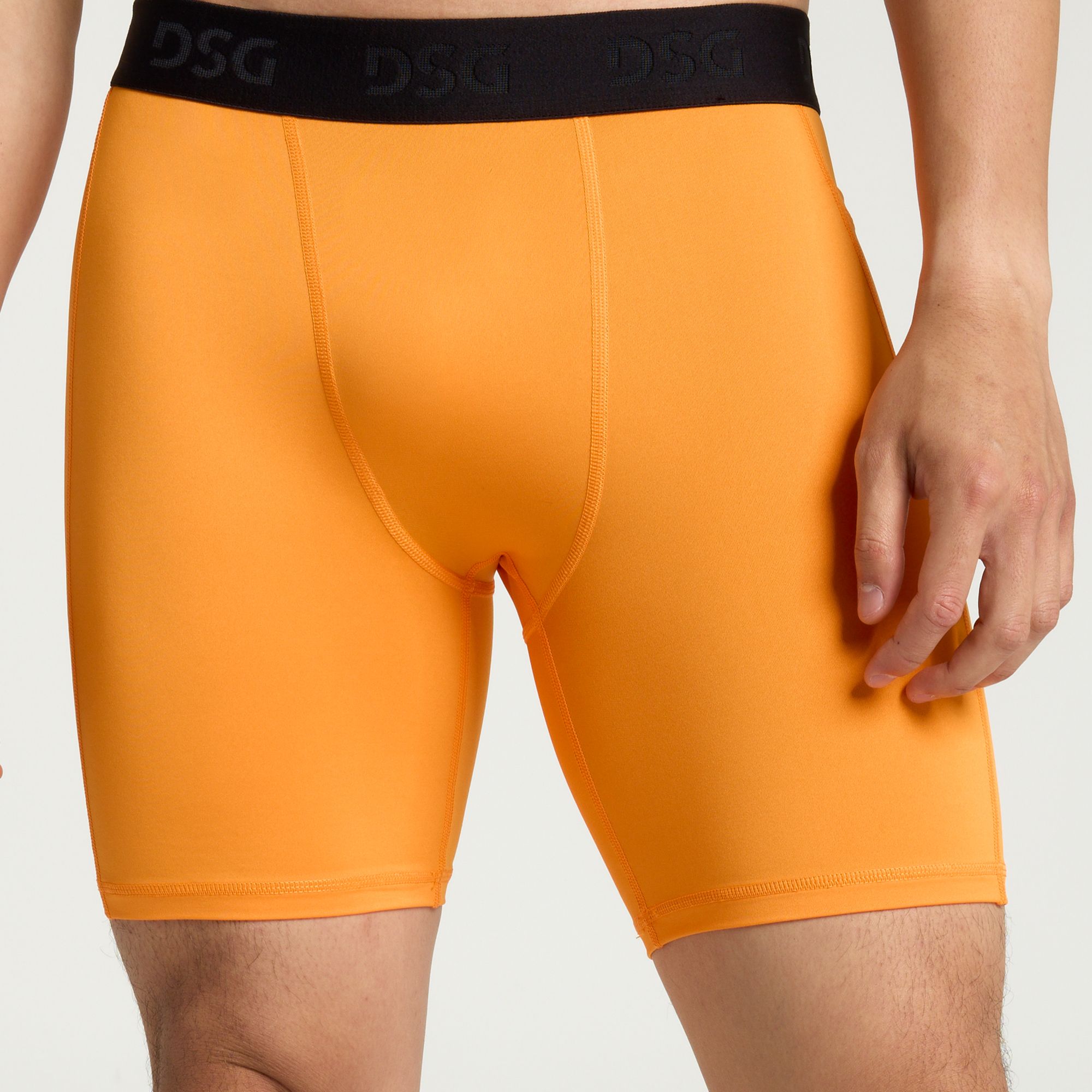 DSG Men's 7" Compression Short with Pocket