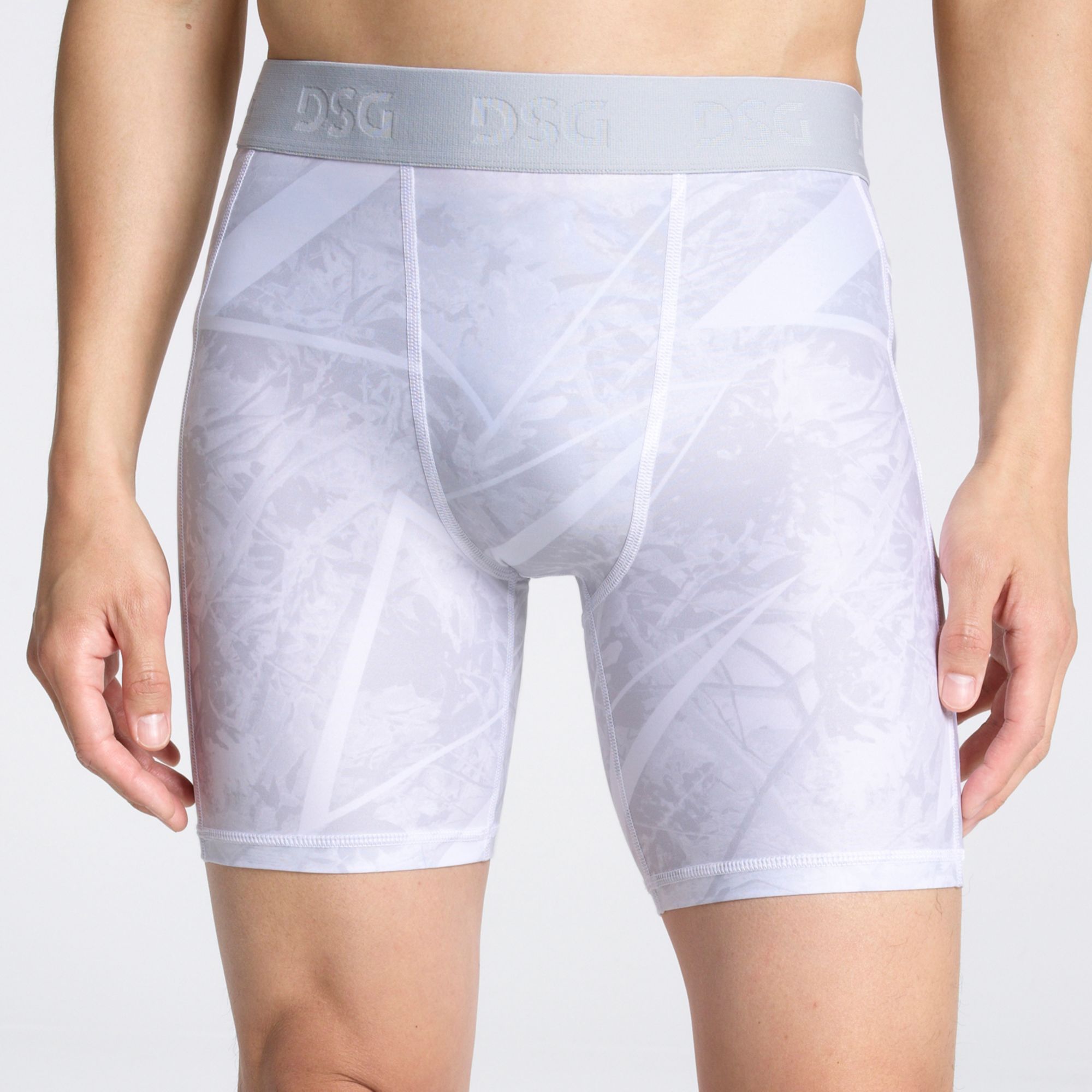 DSG Men's 7" Compression Short with Pocket