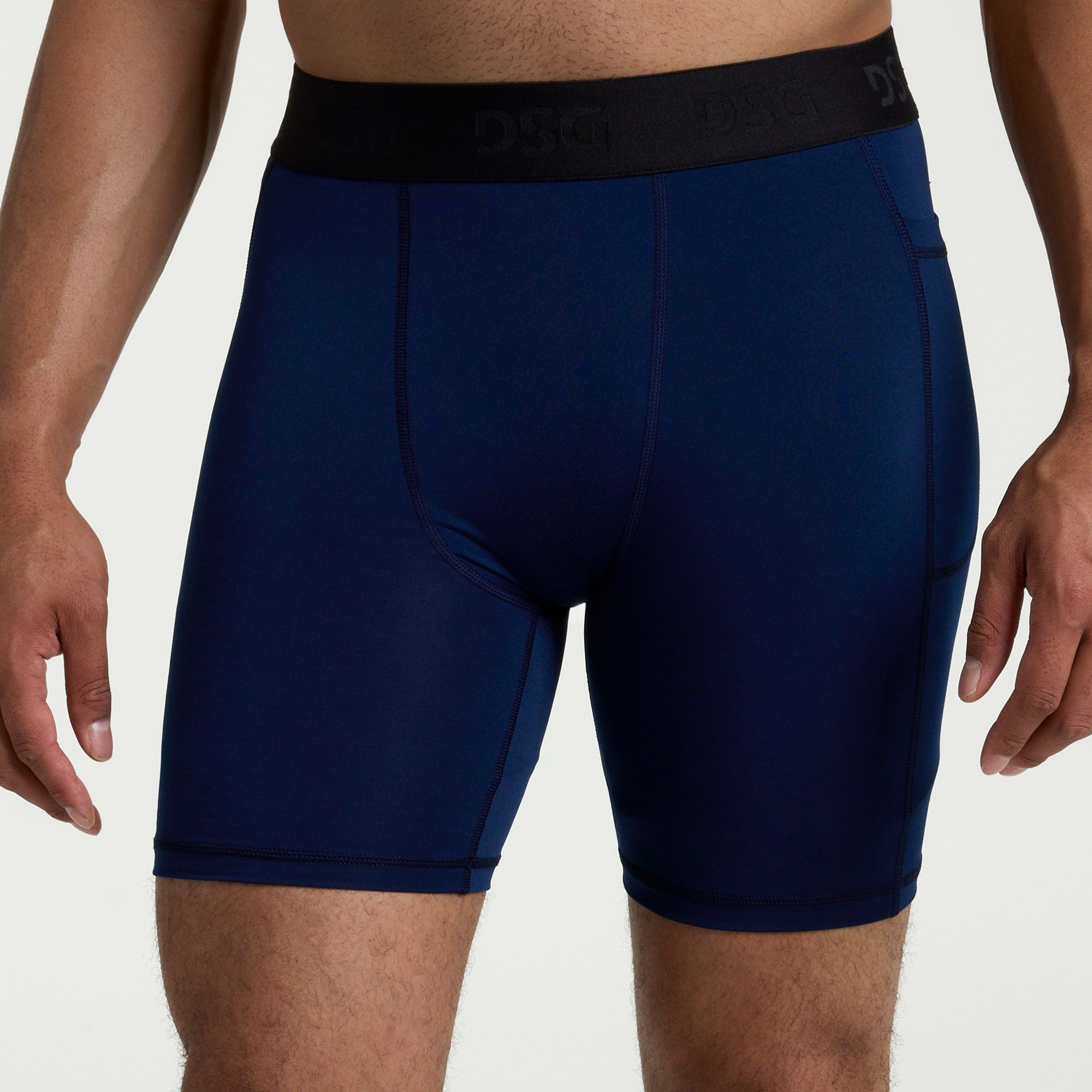 DSG Men's 7" Compression Short with Pocket