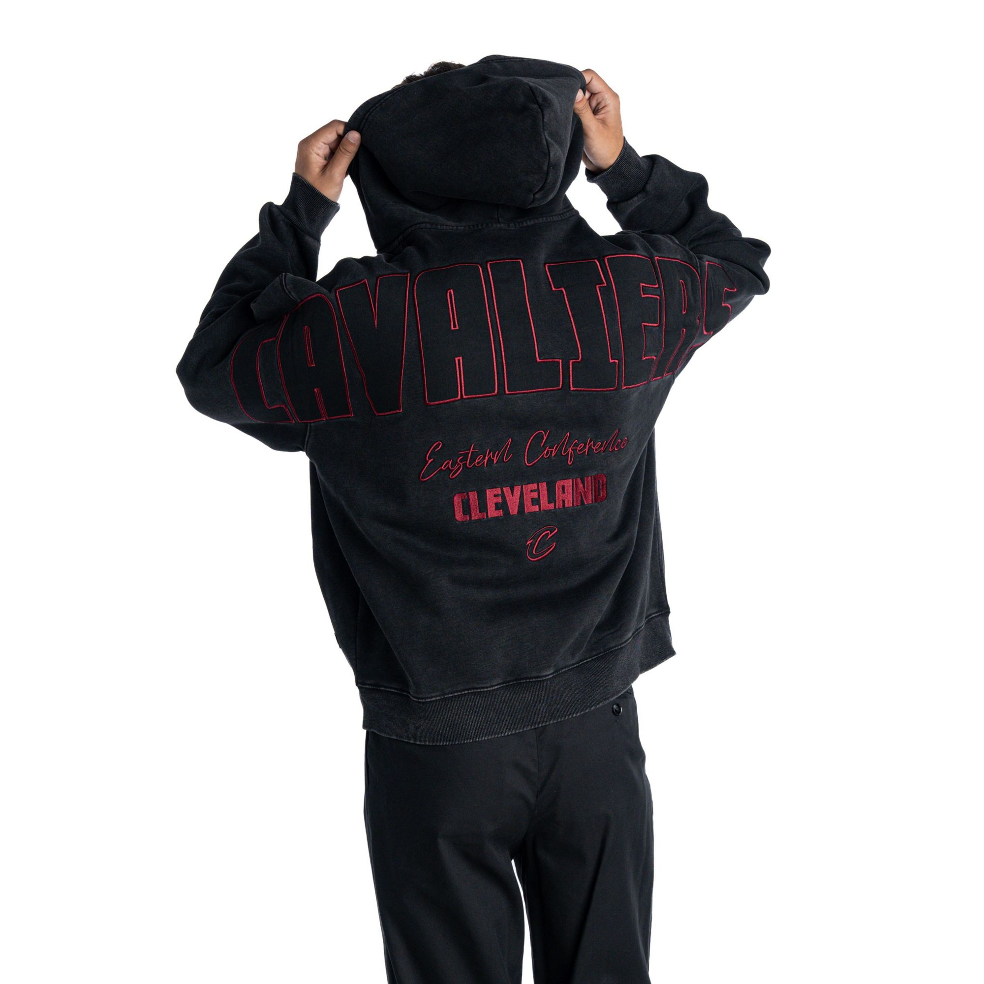 The Wild Collective Women's Cleveland Cavaliers Oversized Full-Zip Hoodie