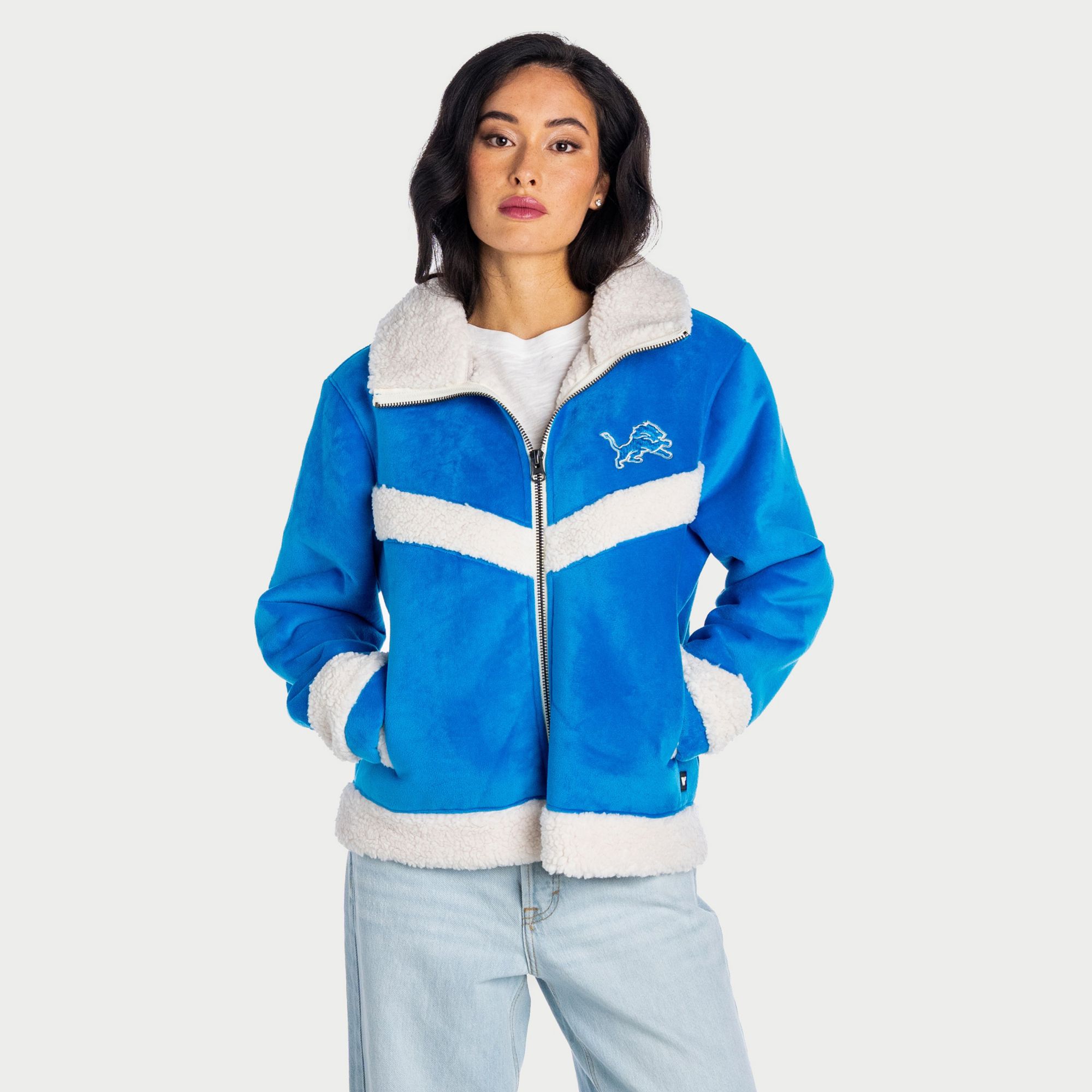 The Wild Collective Women's Detroit Lions Reversible Sherpa Full-Zip Bomber Jacket