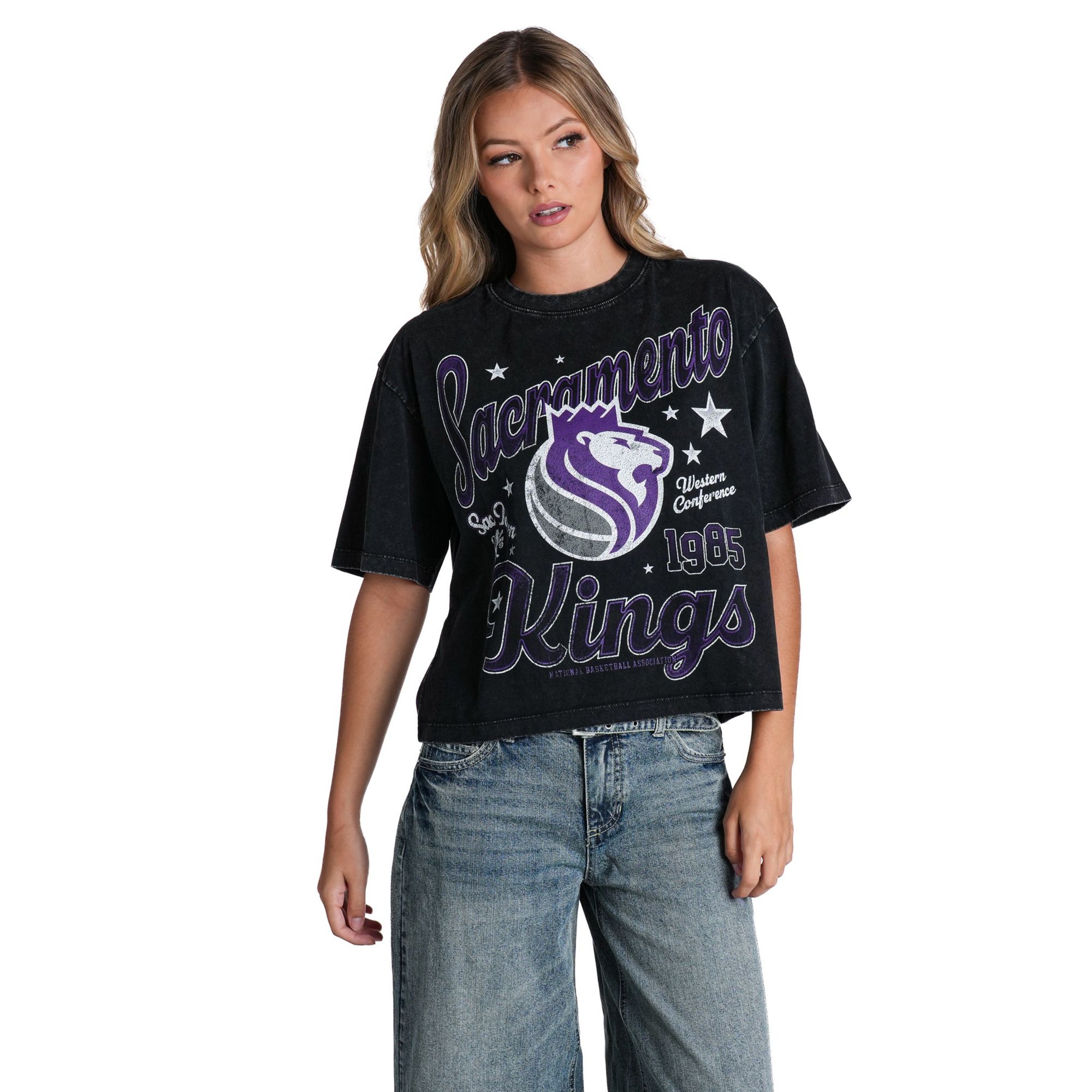 The Wild Collective Women's Sacramento Kings Washed Band Graphic T-Shirt