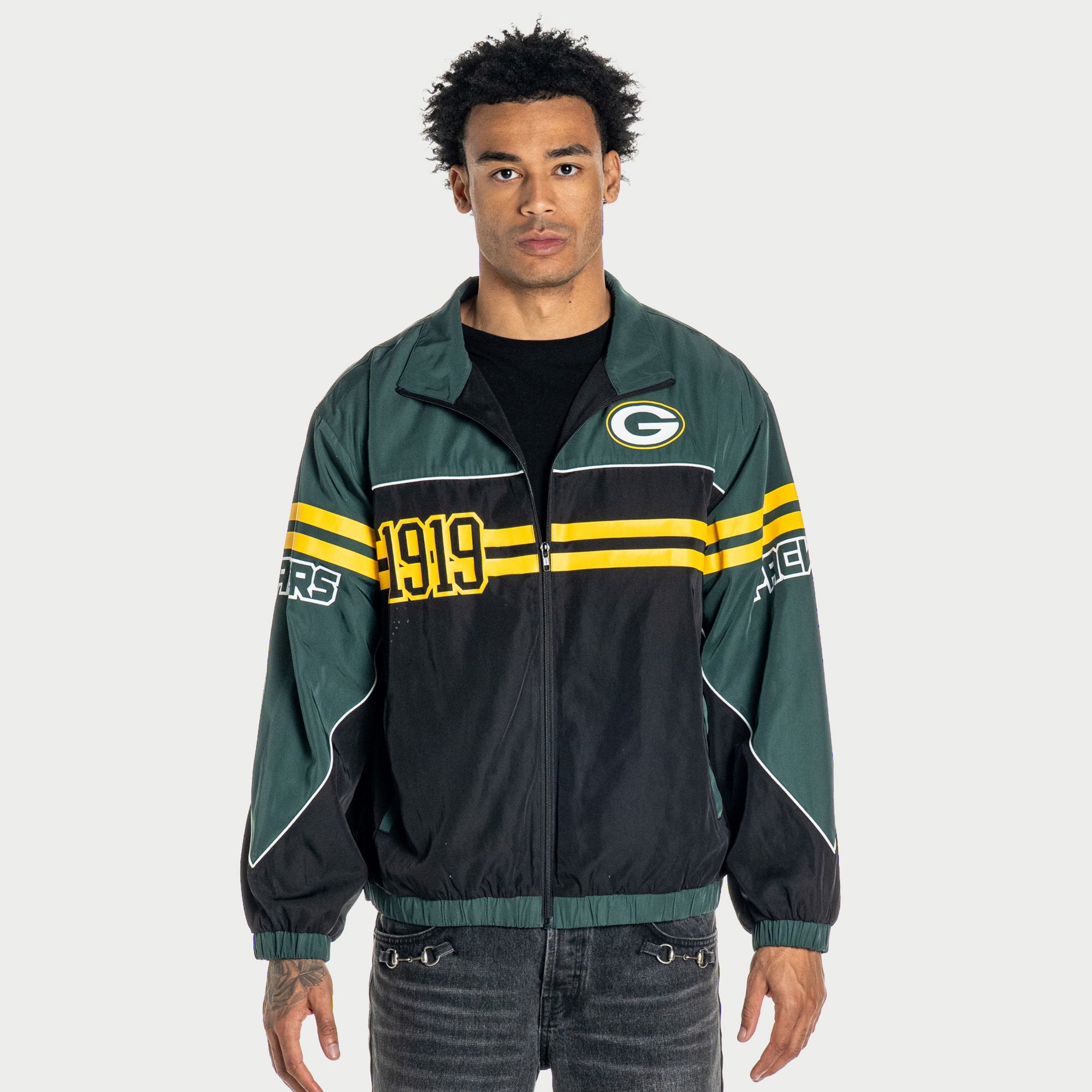 The Wild Collective Women's Green Bay Packers Oversized Full-Zip Track Jacket
