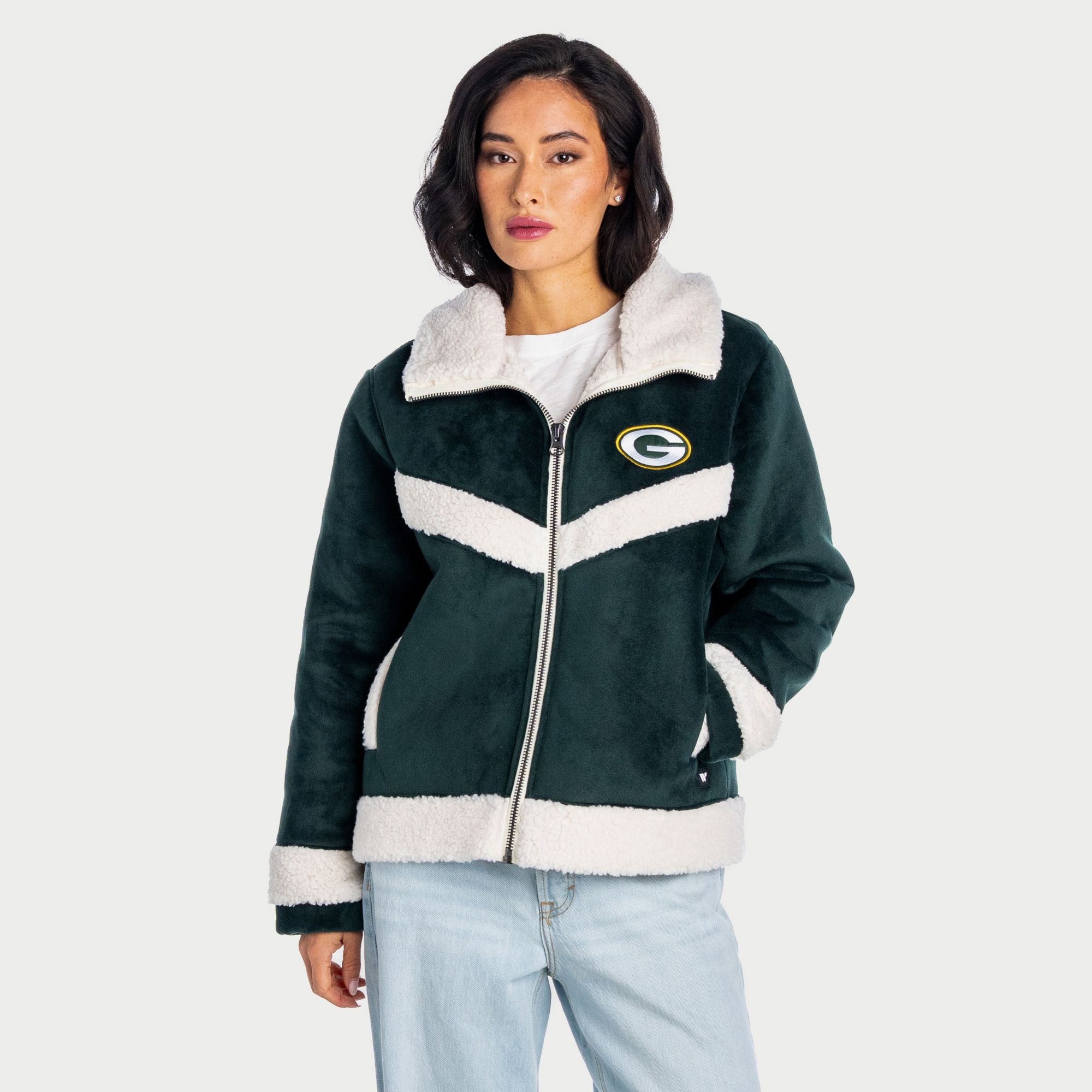 The Wild Collective Women's Green Bay Packers Reversible Sherpa Full-Zip Bomber Jacket