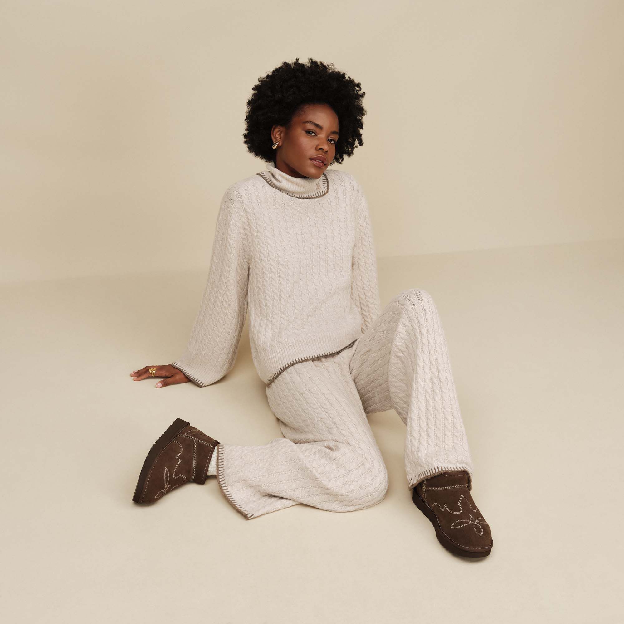 UGG Women's Rylynn Turtleneck Sweater