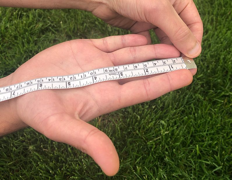 How to measure store glove size football